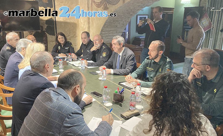 El comisario se muestra rotundo: "nunca hubo tantos policías en Marbella"