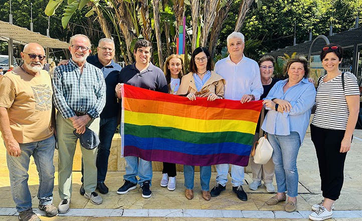 PSOE y Juventudes conmemoran en Marbella el día contra la LGTBI-fobia
