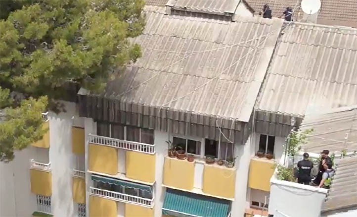 Detenido en Marbella un hombre armado que se atrincheró con un rehén
