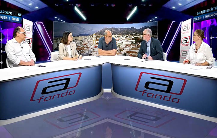 La sanidad pública en Marbella, a debate en la tertulia de TV "A Fondo"