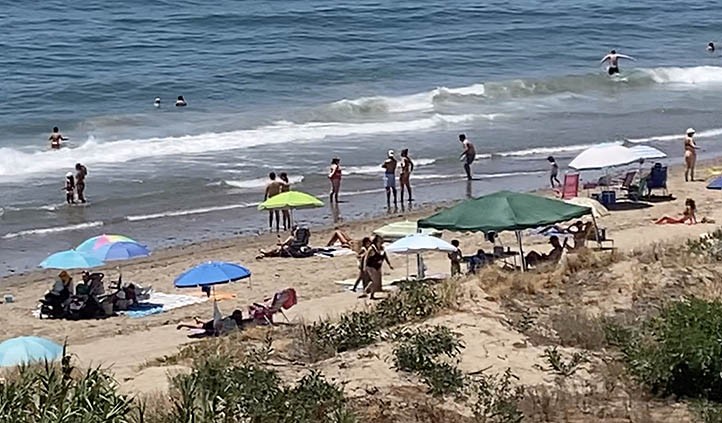 Elevan a naranja el aviso por calor para este viernes en la Costa del Sol