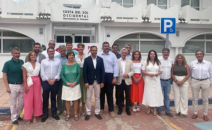 El PSOE celebra el "acuerdo histórico" sobre el tren litoral gracias al Gobierno