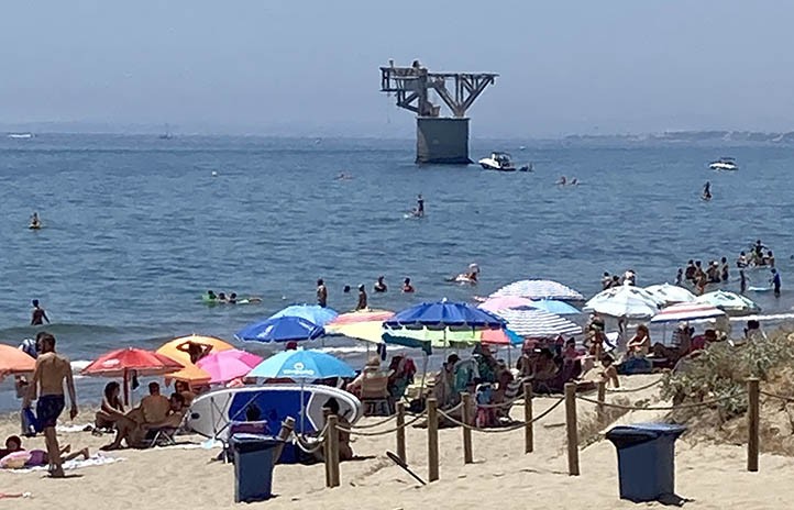 Cerca de 50 rescates en mayo y junio en las playas de Marbella
