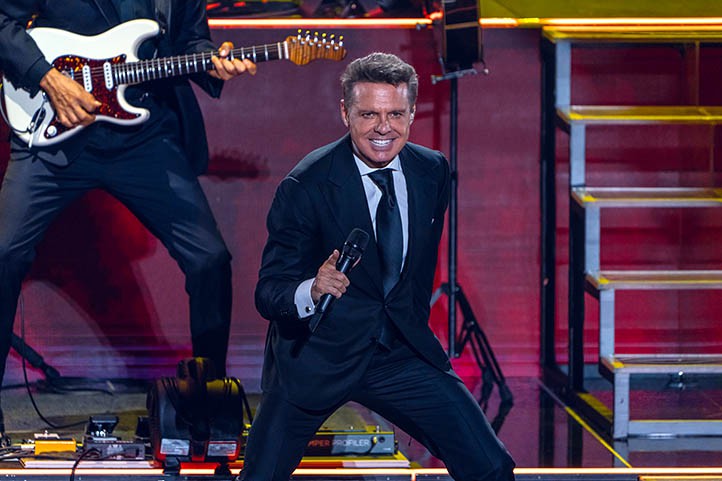 El mexicano Luis Miguel deslumbra en el festival Starlite de Marbella