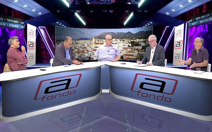 La tertulia de TV "A Fondo" aborda la polémica sobre la Casa del Gobernador