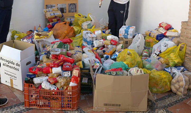 Marbella recoge productos de primera necesidad para los afectados por la dana