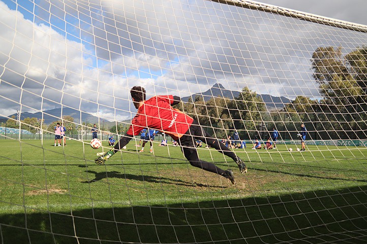 El Marbella recibe al Burgos en un duelo entre equipos necesitados
