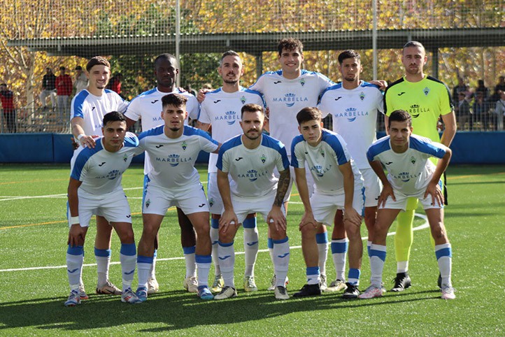 El Atlético Marbella Paraíso cae nueve jornadas después ante el Churriana (0-4)