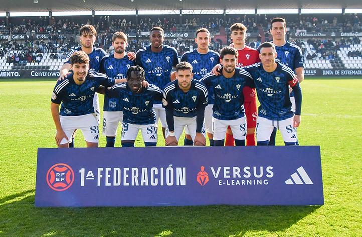 La derrota en Mérida acerca al Marbella a los puestos de descenso