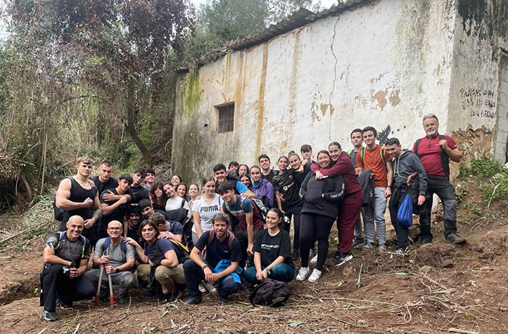 Alumnos del IES Cilniana se unen a la recuperación del molino Guadalpín