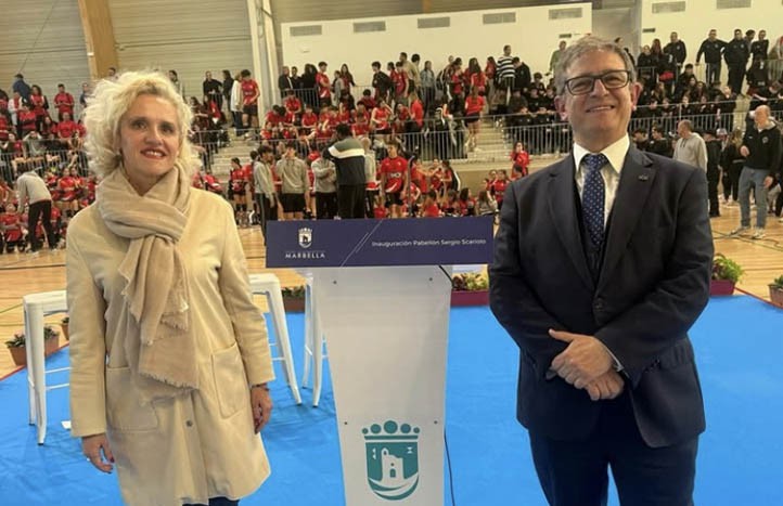 Dimite María Cruz Terriza, concejala de Vox en el Ayuntamiento de Marbella