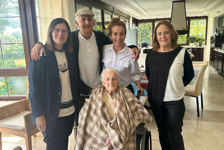Fallece en San Pedro Pasionaria León, superviviente de La Desbandá