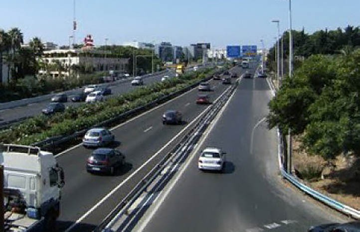 Muere un joven atropellado en la autovía A-7 en Marbella