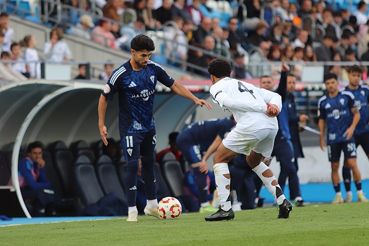 El Marbella FC cae derrotado ante un Real Madrid Castilla superior (3-2)