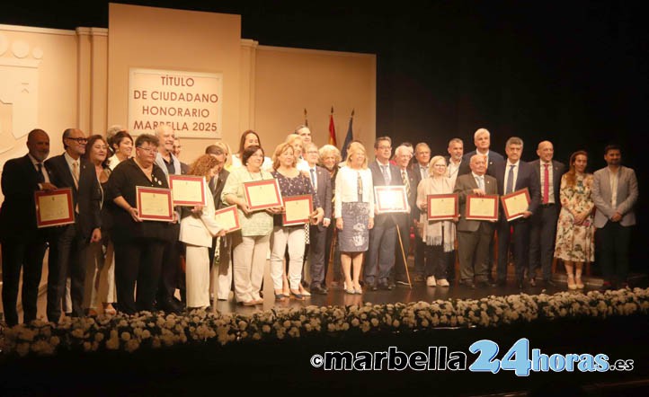 Marbella distingue a 16 vecinos con el título de Ciudadano Honorario
