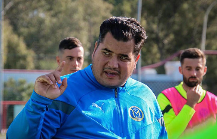 El FC Marbellí renueva su apuesta por Alejandro Álvarez en el banquillo