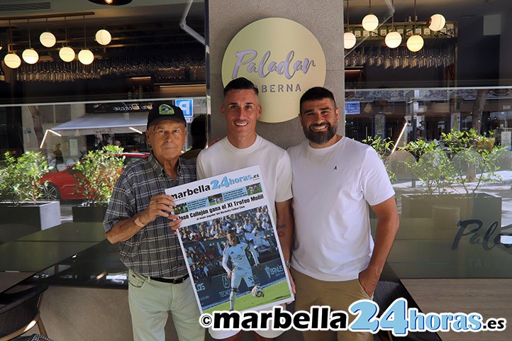 José Callejón recibe el Trofeo Moñi-M24H al mejor jugador del Marbella