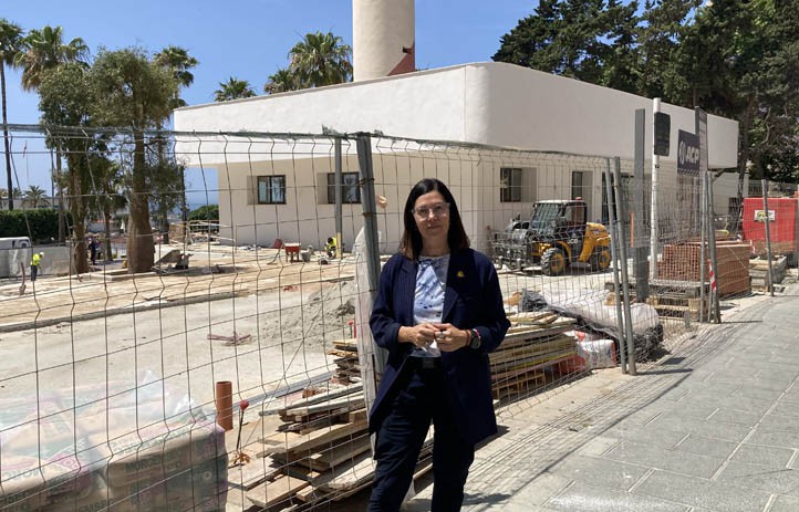 El PSOE denuncia el "caos" en las obras del Faro de Marbella