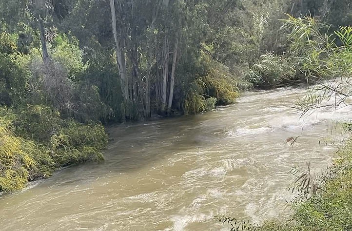 Marbella actúa ahora en el cauce de río Verde por miedo a inundaciones