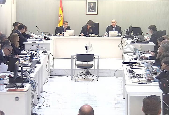 Fiscalía da por acreditados los delitos de Joakim Broberg con ayuda de su padre
