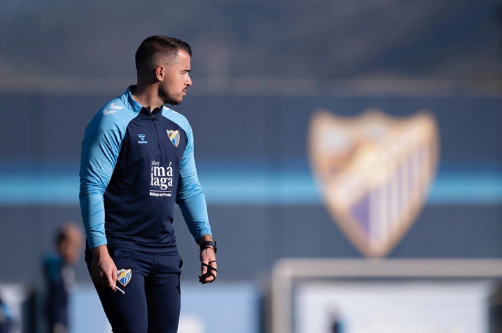 Manolo Sánchez no seguirá como segundo de Sergio Pellicer en el Málaga