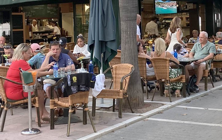 Marbella supera por primera vez en un mes de junio los 83.000 empleos