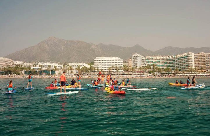 Marbella siguió perdiendo turistas y pernoctaciones en el mes de junio