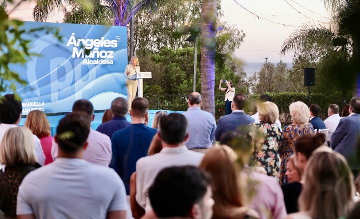 Muñoz defiende la inversión de la Junta en Marbella en el inicio del curso político