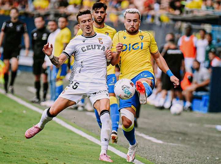 Ontiveros regresa en el empate de un Cádiz que colidera la Liga Hypermotion