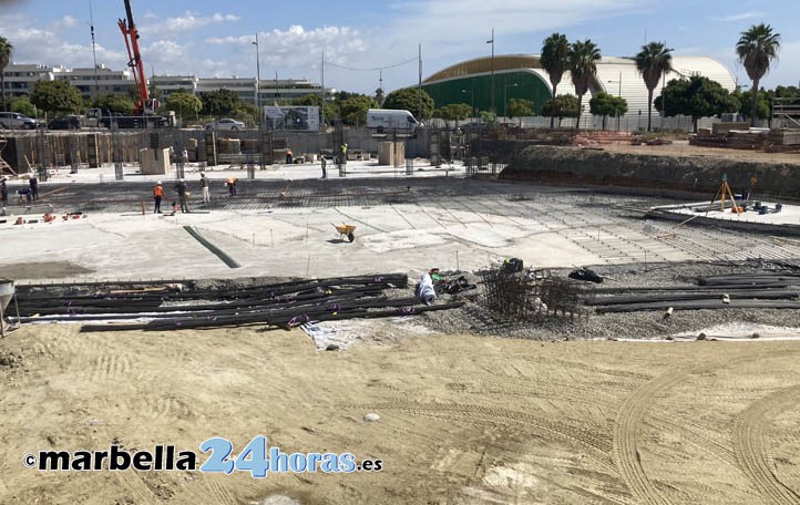 La alcaldesa de Marbella dispara la propaganda en materia de vivienda