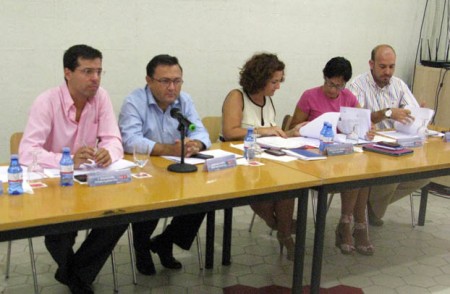 El PSOE de Málaga inicia el curso político movilizado contra el IVA
