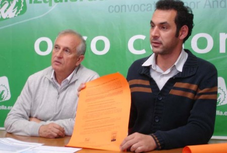 IU acusa a Aquagest de suministrar agua de pozos públicos y facturarla como si la comprara a Acosol