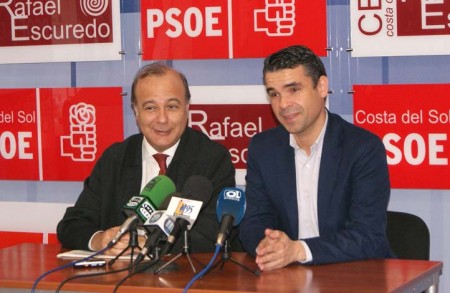 Mora y Bernal aseguran que el PP ha aprovechado la crisis para aplicar su ideología