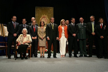 La baronesa Thyssen recibe la Medalla de Oro de la Provincia
