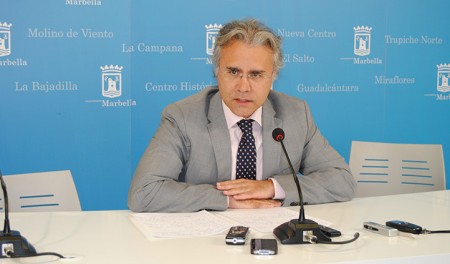 Hernández considera inaceptable que se rescate la concesión del puerto 