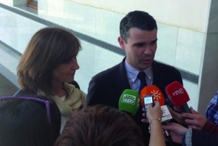 El PSOE exige a Angeles Muñoz que haga públicas las facturas de 2002 o que 