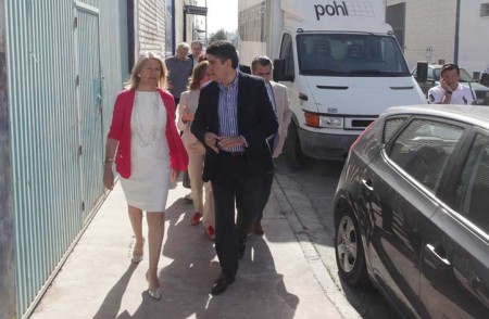 El Ayuntamiento y los empresarios de polígonos industriales firman un acuerdo para fomentar el empleo
