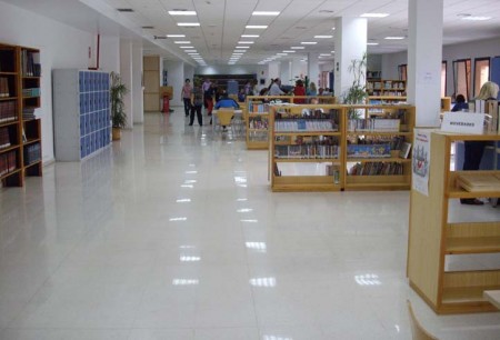 El Ayuntamiento amplía al fin de semana el horario de dos bibliotecas