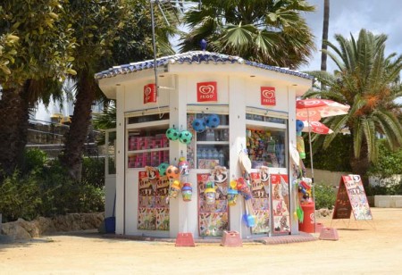 El PSOE exige información sobre el concurso de los quioscos de playa que pone en duda Eyzaguirre