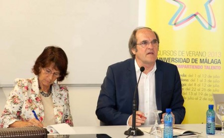 El ex ministro Gabilondo dice en Marbella que saldremos de la crisis a través de la educación y la ciencia