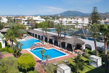 Marbella reducirá a la mitad el IAE de los hoteles que abran todo el año