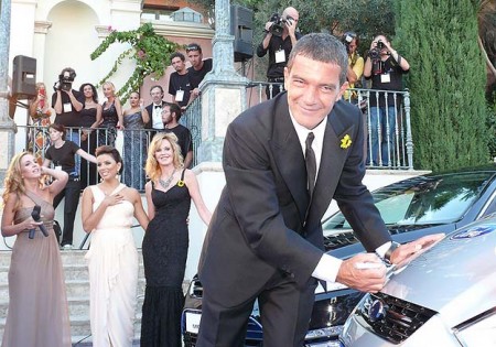 Antonio Banderas grabará su gala en Marbella con las gafas de Google