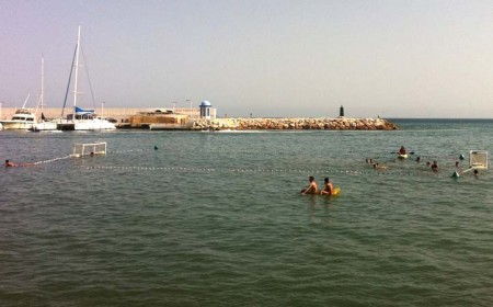El CW Marbella organiza la tercera edición de su torneo en el mar