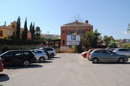 El hombre tiroteado este martes en Marbella recibió 16 disparos