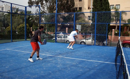 Los Granados acoge el cuarto torneo del Circuito Pádel de Marbella