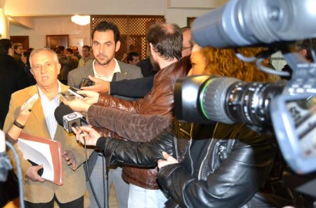 IU pide a la alcaldesa que cumpla un acuerdo plenario de 2012 y elabore el Plan Local de Alzheimer