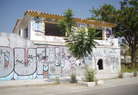 El Ayuntamiento ya puede demoler el antiguo colegio Calpe en San Pedro