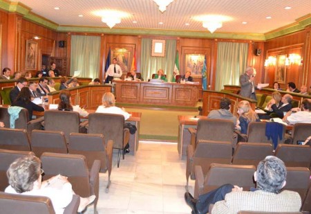 El pleno acuerda dejar sin efecto el plan de ajuste aprobado en febrero