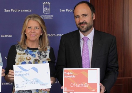 Ayuntamiento y Avanza bonificarán el transporte público a jubilados y personas con discapacidad