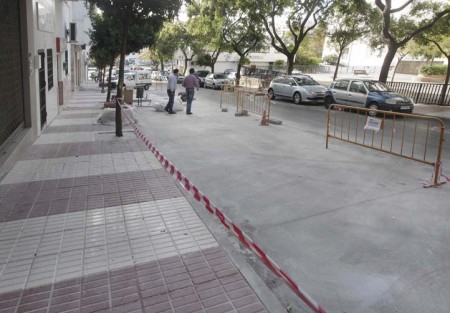 El Ayuntamiento acomete reformas en la calle V Centenario de Marbella